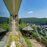 Elegant Castle For 12 Guests Casa vacanze