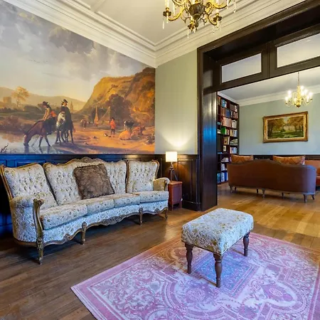 Elegant Castle For 12 Guests La-Roche-en-Ardenne