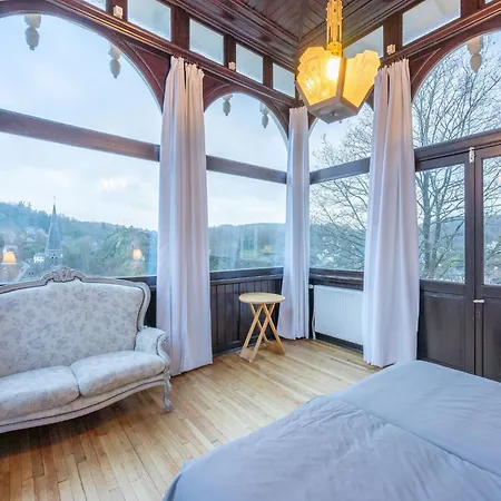別荘 Elegant Castle For 12 Guests