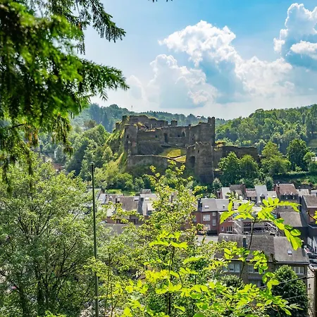別荘 Elegant Castle For 12 Guests ラ・ロシュ・アン・アルデンヌ