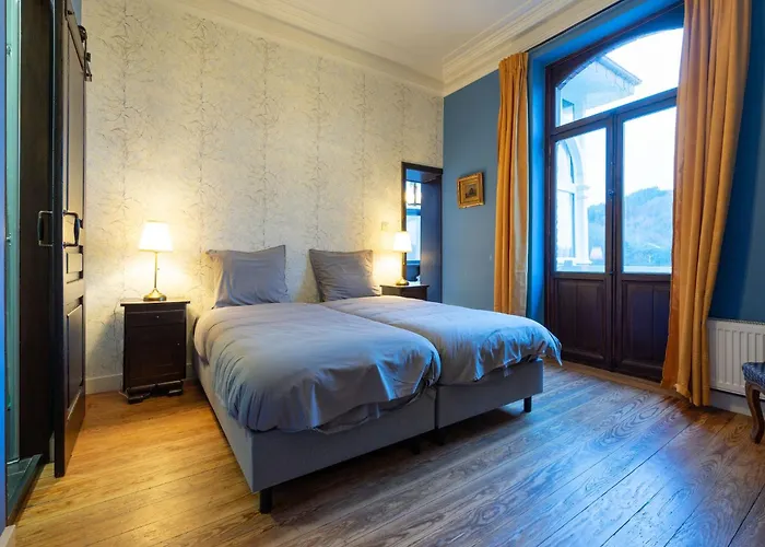 Elegant Castle For 12 Guests La-Roche-en-Ardenne