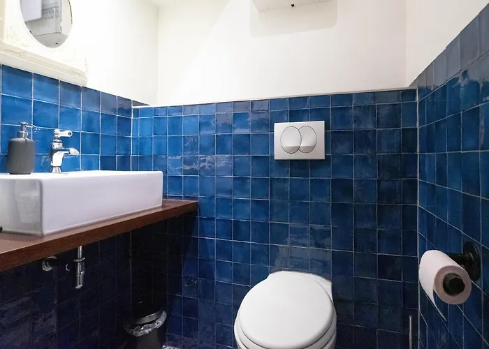 Elegant Castle For 12 Guests Feriehus